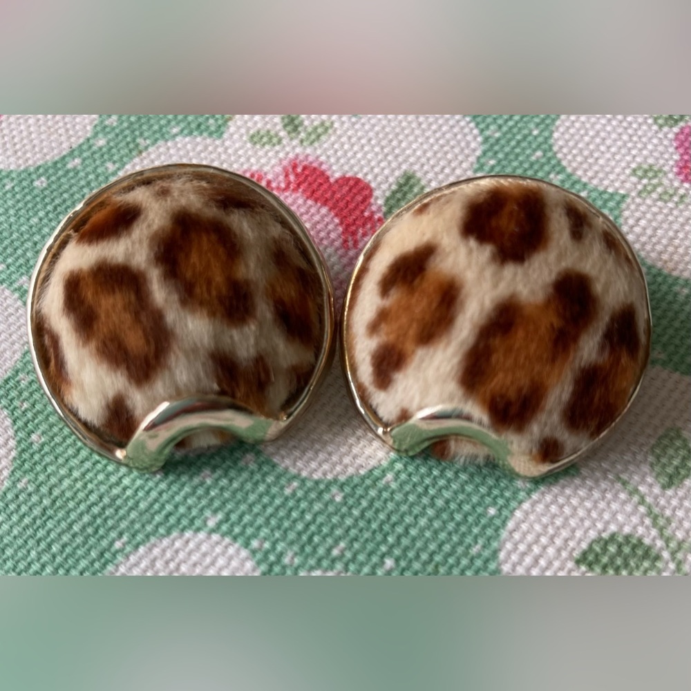 Vintage Faux Leopard Fur Clip Earrings